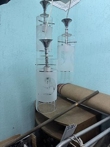 дополнительный свет: Комплект потолочных светильников 1) Две квадратные потолочные панели — 2