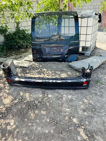 Автозапчасти: Задняя дверь багажника и задний бампер для Honda Stepwgn (Step Wagon) — 1