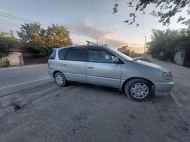 Продажа авто: Toyota Ipsum: 1996 г., 2 л, Автомат, Бензин, Минивэн — 6