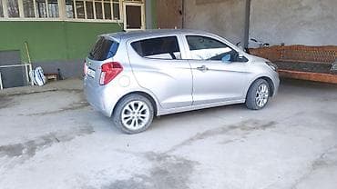 Chevrolet Spark: 2020 г., Автомат, Бензин, Хэтчбэк — 9