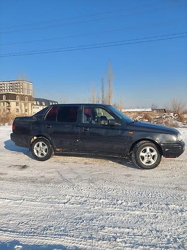 1992: Volkswagen Vento: 1992 г., 1.8 л, Механика, Бензин, Седан — 6