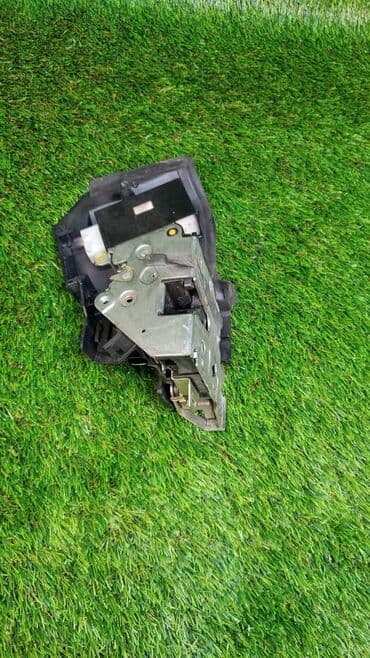 e39: Замок двери Bmw 525I E39 LCI M54B25 2002 передний правый (б/у) ​ — 1