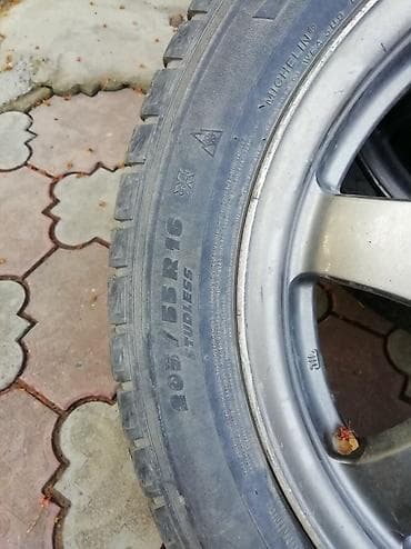 а4 а: Колеса в сборе 205 / 55 / R 16, Зима, Комплект, Легковые, Литые, отверстий - 5 — 1