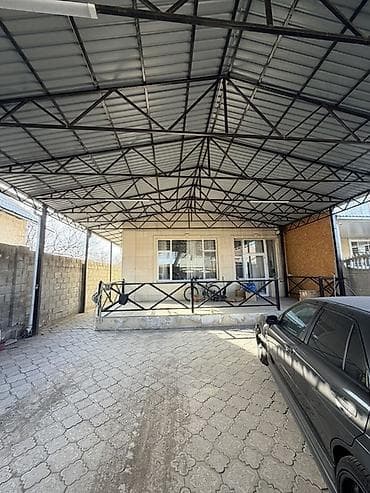 дом на калеса: Продаётся жилой дом с большим навесом и закрытым двором. 170м2 — 1