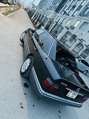 машинаны: Mercedes-Benz W124: 1994 г., 2.2 л, Автомат, Бензин, Седан — 7