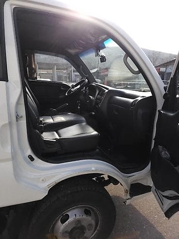 столбы бетонные: Легкий грузовик, Kia, Дубль, 3 т, Б/у — 5