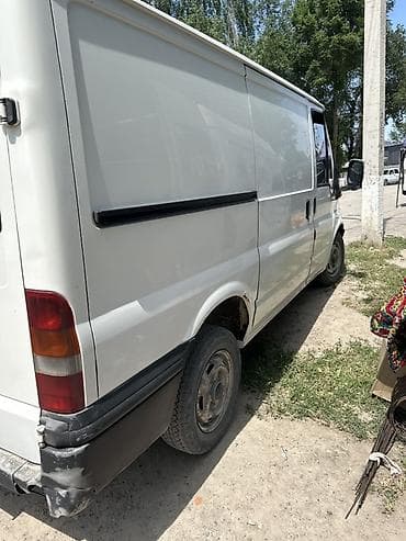 радиатор тди: Легкий грузовик, Ford, Б/у — 3