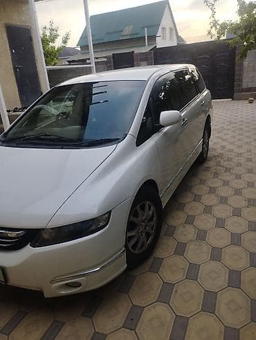 семейный авто: Honda Odyssey: 2004 г., Автомат, Бензин, Минивэн — 2