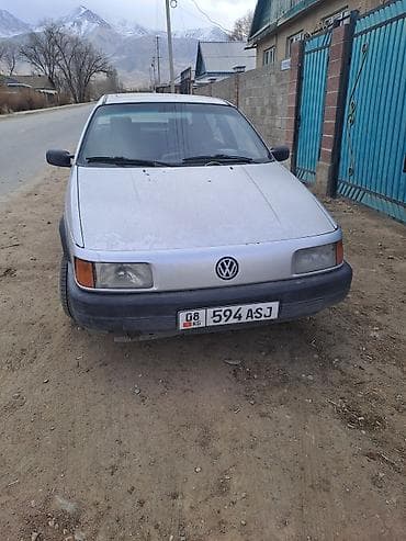 8: Volkswagen Passat: 1988 г., 1.8 л, Механика, Бензин, Седан — 10