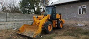 садовый измелчитель: Погрузчик, 2008 г., Колесный, Фронтальный — 2