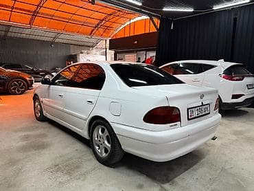 е 190: Toyota Avensis: 2000 г., 2 л, Ручные, Бензин, Седан — 9