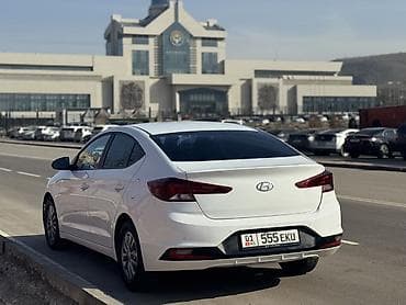 аванте аренда: Hyundai Avante: 2019 г., 1.6 л, Автомат, Бензин, Седан — 3