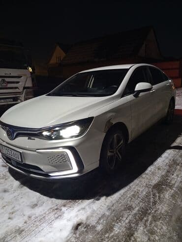 электромобиль byd e5 цена в бишкеке: BAIC EU5 — 9