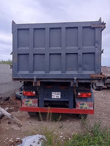 лампы освещения: Тягач, Volvo, 2004 г., Самосвал — 3
