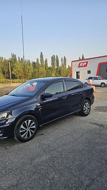 Volkswagen Polo: 2018 г., 1.6 л, Механика, Бензин, Седан — 2