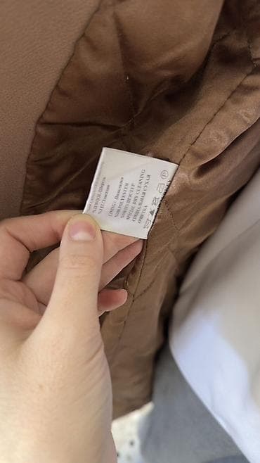 одежды для девочек: Демисезонное женское пальто цвета кемел Универсальный базовый — 4