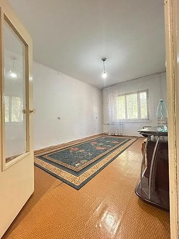 500: 2 комнаты, 50 м², 105 серия, 2 этаж, Требуется ремонт — 9