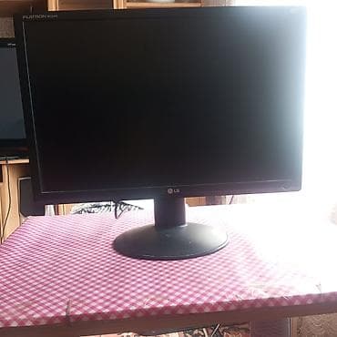 комплек: Монитор LG Flatron W2234S - Диагональ 22" - Соотношение сторон 16:10 — 1
