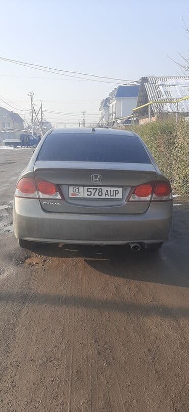 продаю хонда степ бишкеке: Honda Civic: 2007 г., 1.3 л, Автомат, Гибрид, Седан — 3