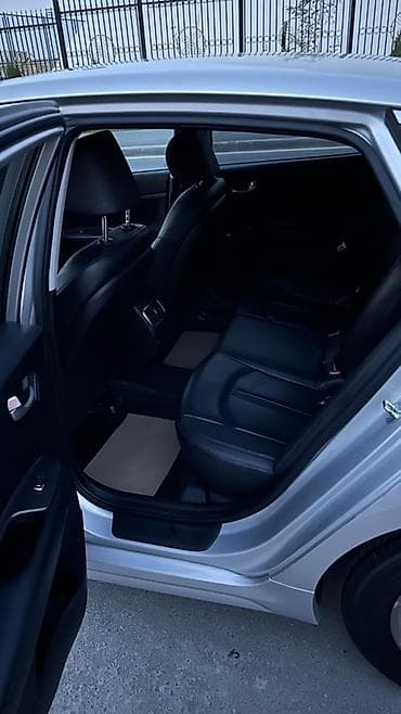 бампер е70: Kia K5: 2020 г., 2 л, Автомат, Газ, Седан — 5