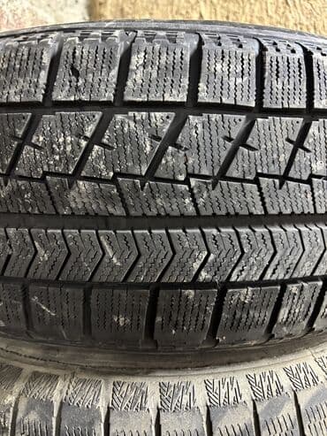 куплю резину на 18: Пара 4500 
Все 4 8000 тысяч сомов 
225/60/17 — 5