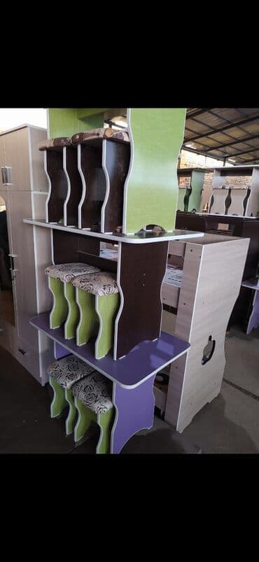 стол и четыре стула: Кухонный стол и стул — 7