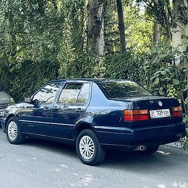 волсваген голв: Volkswagen Vento: 1993 г., 1.8 л, Автомат, Бензин, Седан — 9