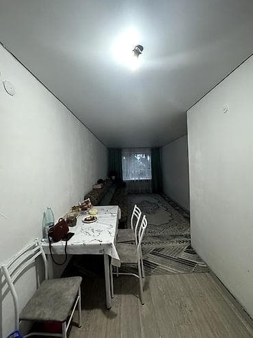 я ищу квартир: 3 комнаты, 50 м² — 4