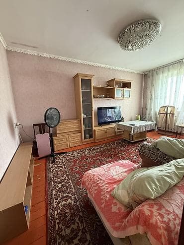 сдаю ком: 3 комнаты, 58 м², Индивидуалка, 5 этаж, Старый ремонт — 1