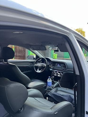 Продажа авто: Hyundai Avante: 2019 г., 1.6 л, Вариатор, Бензин, Седан — 10