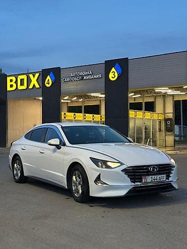 хендай лафеста 2019: Hyundai Sonata: 2019 г., 2 л, Автомат, Газ, Седан — 1