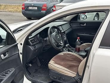 обмен на эвакуатор: Kia K5: 2017 г., 2 л, Автомат, Газ, Седан — 9