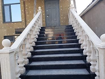 улуттук кийимдер: Граниттен, мрамордон жасалган тепкич Жеке менчик үй үчүн, Тепкичтин формасы: Көп марштуу, Стиль: Классикалык — 4