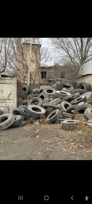 Автомобильные и спецтехничные шины, б/у, различных типоразмеров