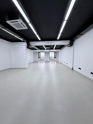 red centr: Аренда офисов, 90 м², В бизнес центре — 5