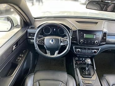 camry 50 2012: Ssangyong Rexton: 2020 г., 2.2 л, Автомат, Дизель, Пикап — 4