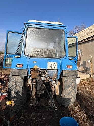 150 хтз: Продаётся надёжный трактор с полным комплектом оборудования: прицеп — 4