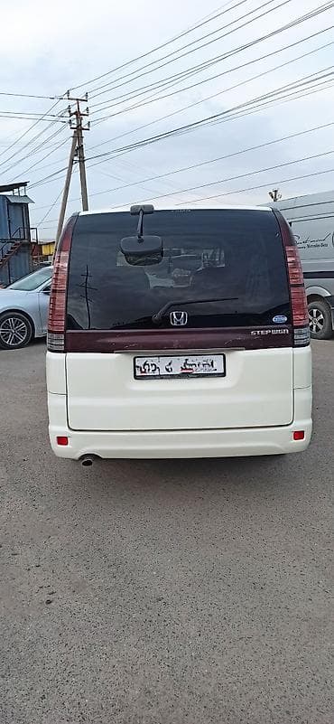 Honda Stepwgn: 2003 г., 2 л, Автомат, Бензин, Минивэн