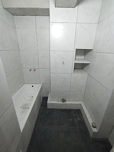 кованые полочки: Встроенные ниши из керамогранита/плитки для ванных комнат и санузлов — 7