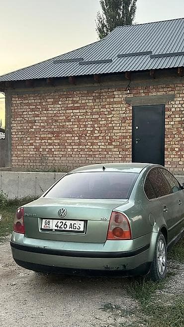 Volkswagen Passat: 2003 г., 2 л, Механика, Бензин, Седан — 7