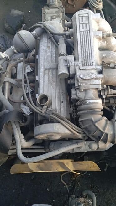 скоро: Бензиновый мотор Ford 2 л, Б/у, Оригинал, ОАЭ — 1