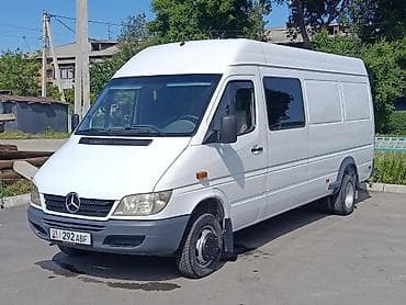 четырехколесный скутер с кабиной: Mercedes-Benz Спринтер: 2004 г., 2.7 л, Механика, Дизель, Фургон — 3