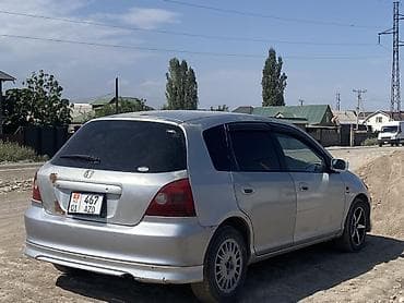 Honda Civic: 2002 г., 1.7 л, Вариатор, Бензин, Хэтчбэк — 4