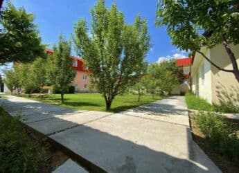 на иссык куле: ❗️Продается Отель❗️ 🌍Локация: г. Чолпон-Ата, Иссык-Куль (Рядом с — 5