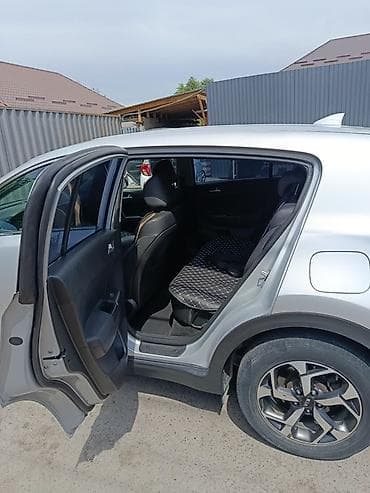 Транспорт: Kia Sportage: 2019 г., 2 л, Автомат, Бензин, Кроссовер — 6