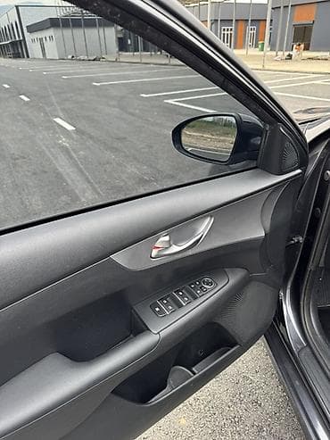 продам волгу 3110: Kia K3: 2022 г., 1.6 л, Вариатор, Бензин, Седан — 8