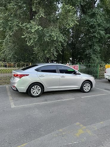 саляри: Hyundai Solaris: 2018 г., 1.4 л, Автомат, Бензин, Седан — 8