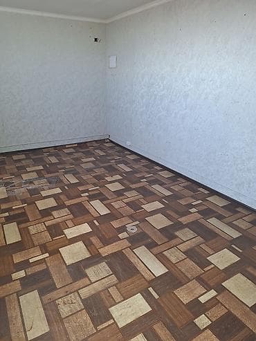 Сдам три комнаты на 3 м этаже под офис,хостел,стом кабинет и