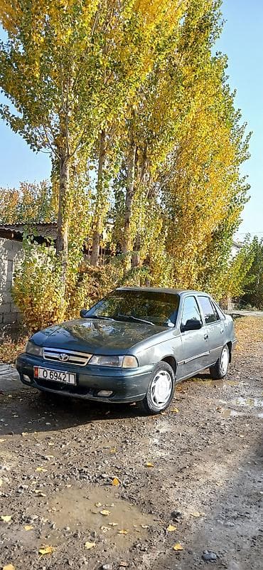 danigo 3: Daewoo Nexia: 1994 г., 1.5 л, Механика, Бензин, Седан — 4