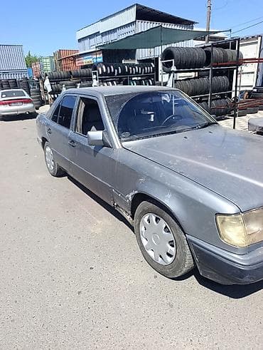 ролики на мерс 124: Mercedes-Benz W124: 1991 г., 2.3 л, Механика, Бензин, Седан — 3